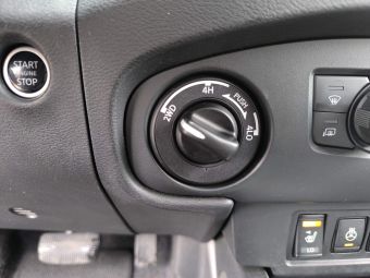 Foto Nummer 12: NISSAN Frontier