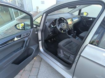 Foto Nummer 10: VW Golf